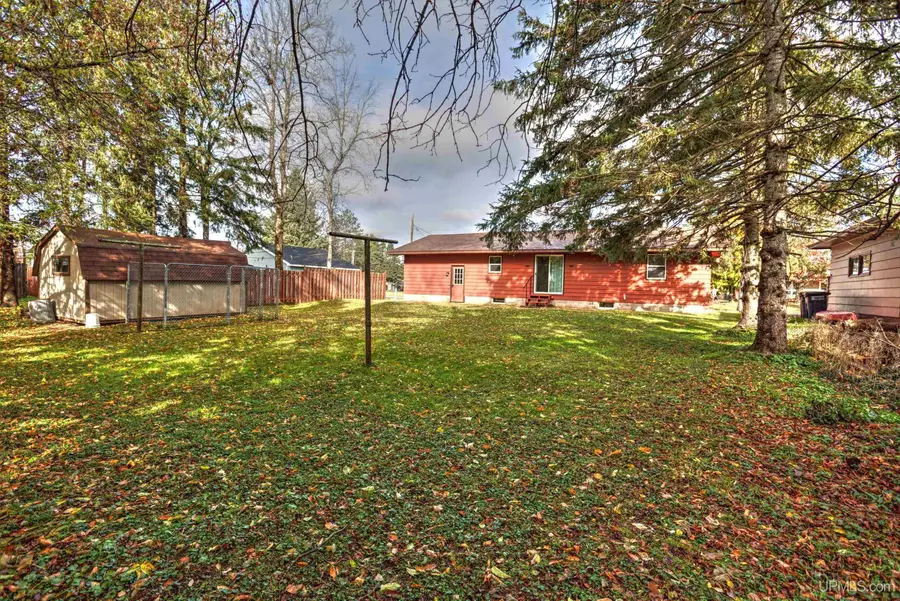 817 Margaret, Ironwood, MI 49938 - Image #2