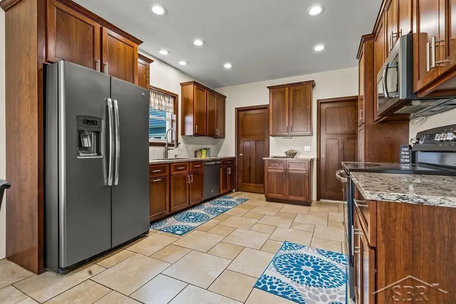 215 Water, Harbor Beach, MI 48441 - #3