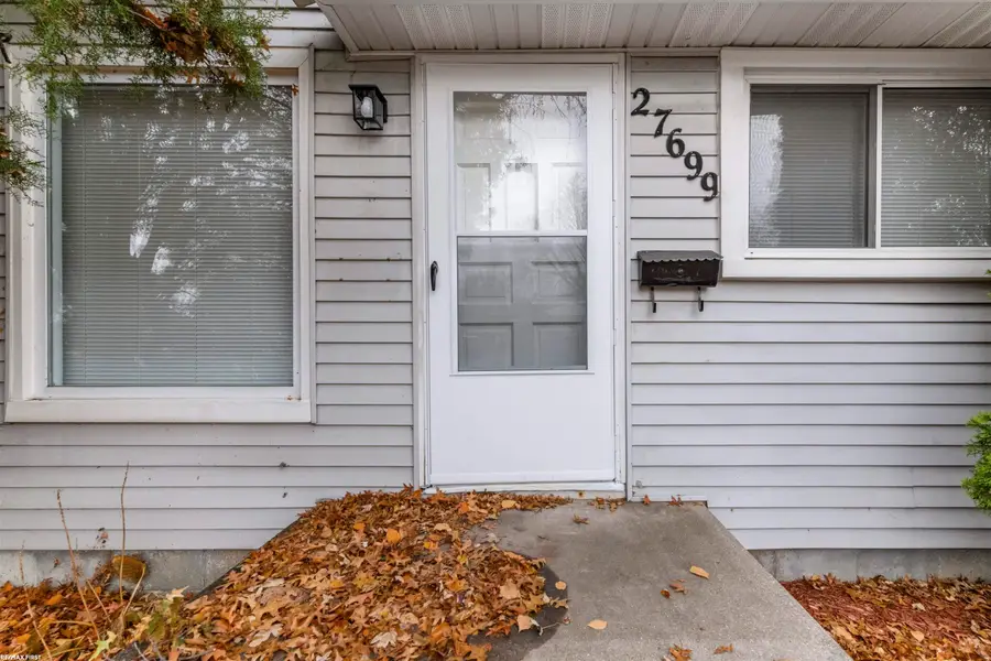 27699 Brettonwoods, Madison Heights, MI 48071 - Image #3