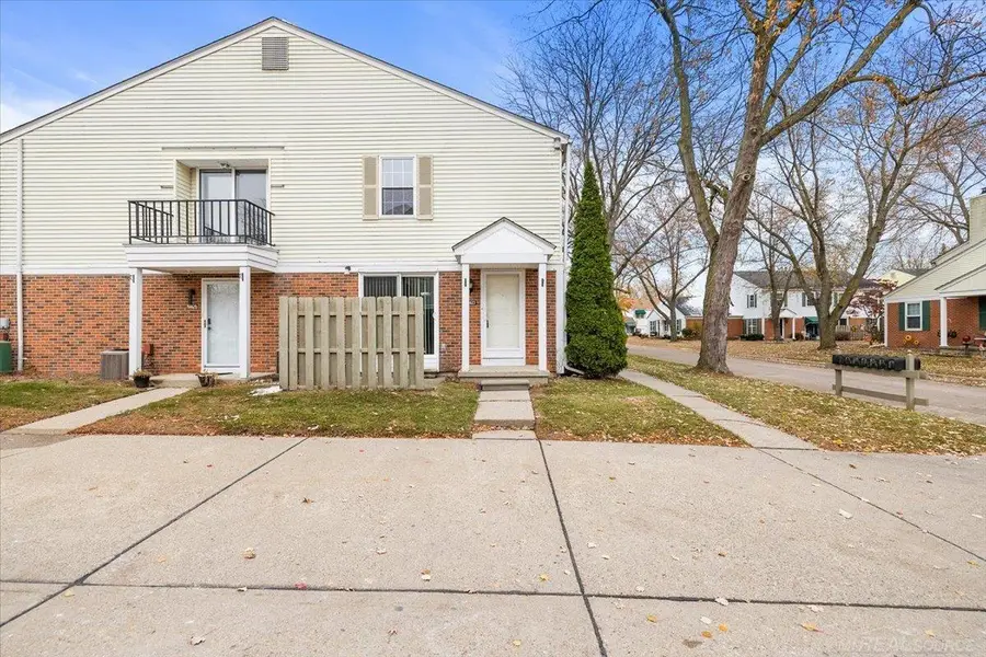 24623 Spring, Harrison Township, MI 48045 - Image #2