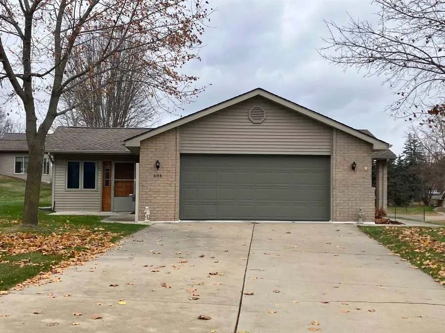 608 Kemp, Gladwin, MI 48624 - Image #2