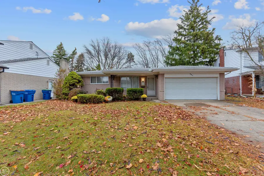 26032 Falmouth, Warren, MI 48089 - Image #2