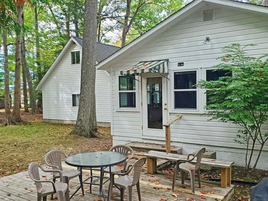 108 Warren, East Tawas, MI 48730 - #2