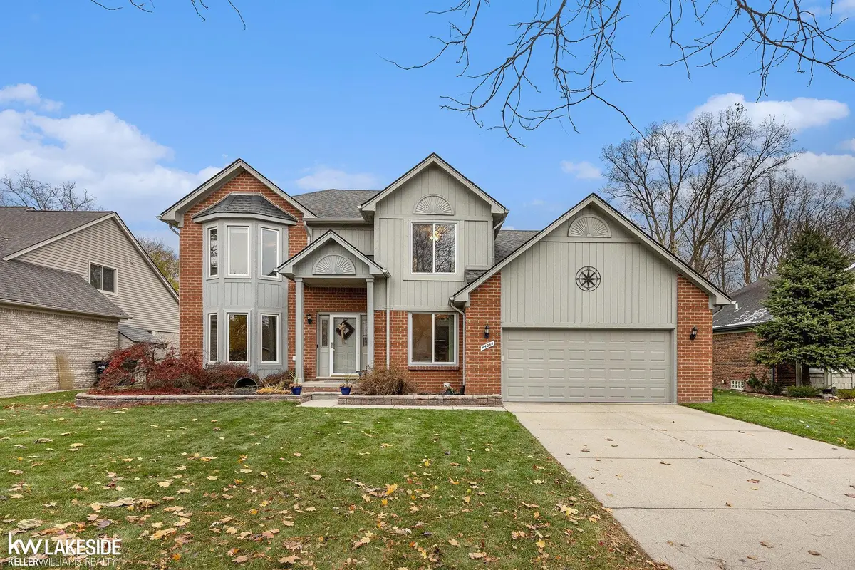 44240 Ivory Way, Sterling Heights, MI 48313 - #1
