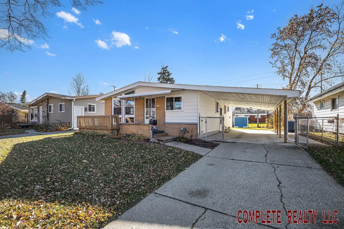 810 Macdonald Ave, Flint, MI 48507 - #1