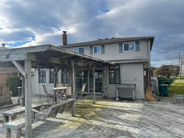 38114 Huron Pointe, Harrison Township, MI 48045 - Image #2