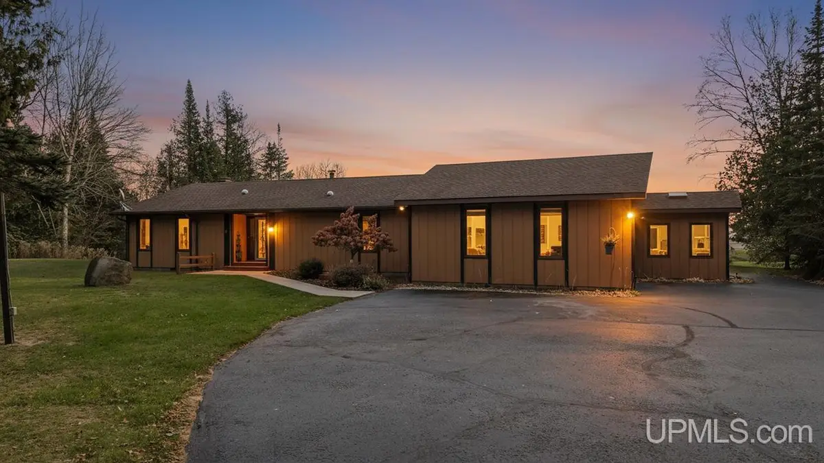 E4040 M35, Bark River, MI 49807 - Image #1