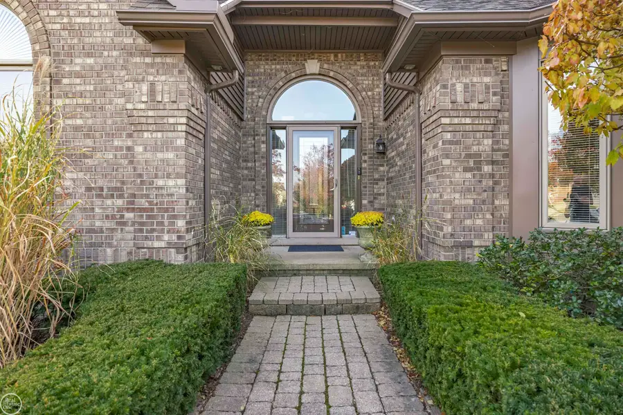 21220 Briar Rose, Macomb Township, MI 48044 - Image #2