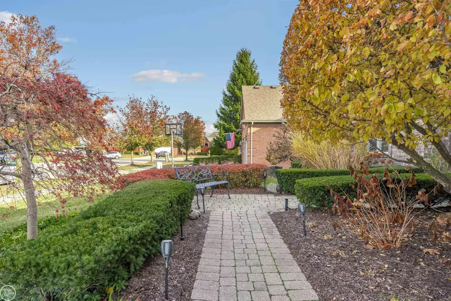 21220 Briar Rose, Macomb Township, MI 48044 - Image #3