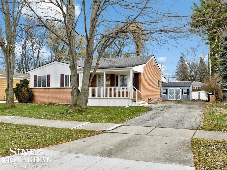 929 Georgia, Marysville, MI 48040 - Image #3