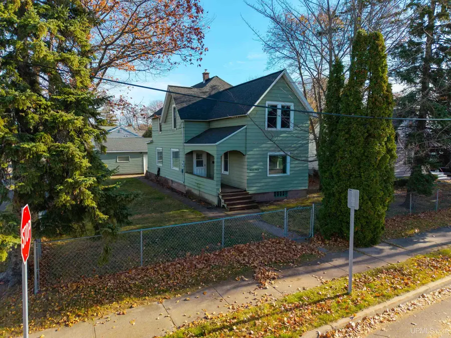 1320 High, Marquette, MI 49855 - Image #2