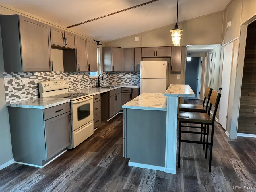 1755 S Rose, Ishpeming, MI 49849 - Image #3