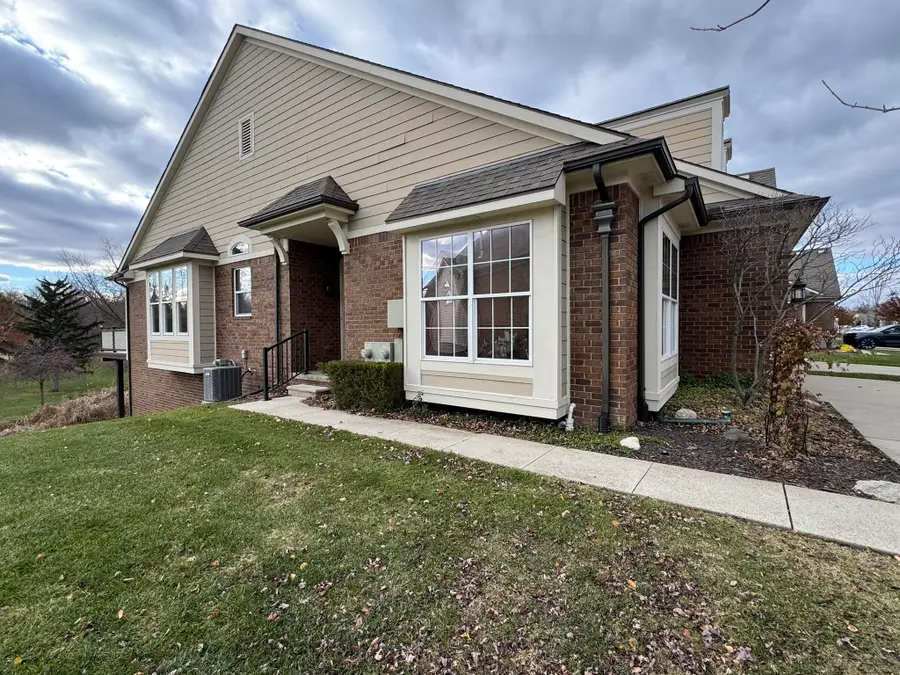 21262 Lilac, Clinton Township, MI 48036 - Image #3