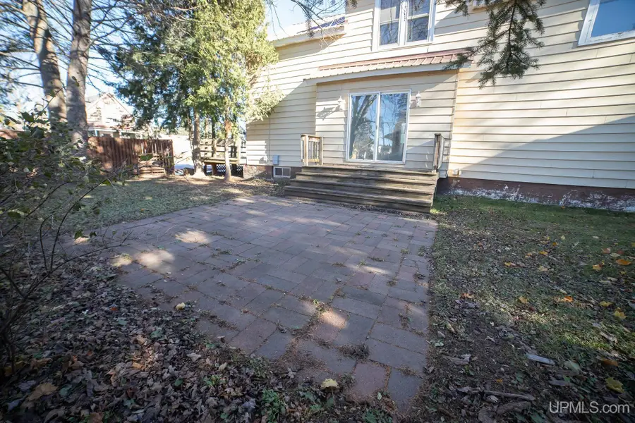 257 E Michigan, Ironwood, MI 49938 - Image #3