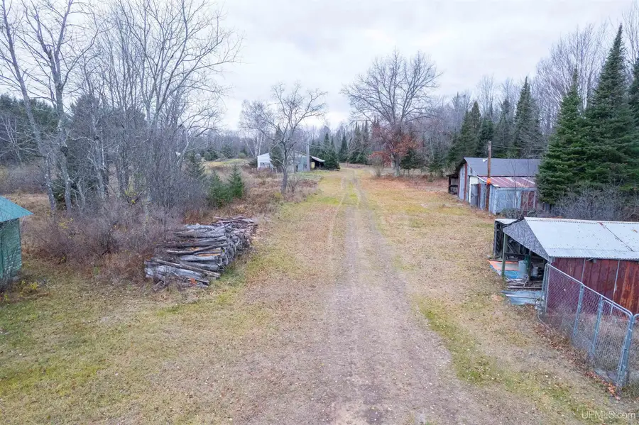 9657 N.5, Gladstone, MI 49837 - Image #2