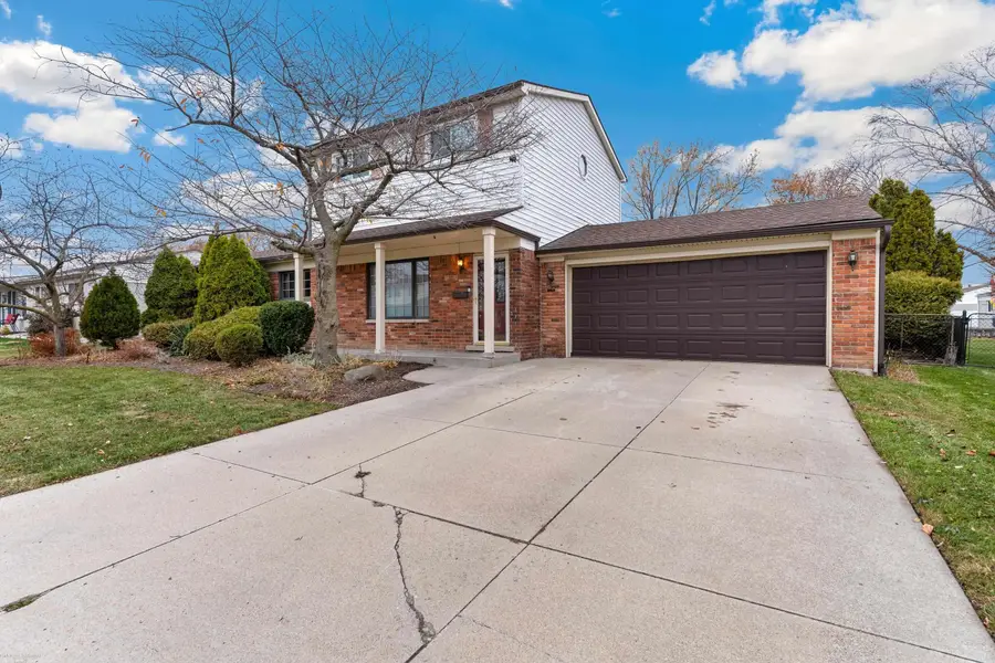 609 Manchester, Madison Heights, MI 48071 - Image #3