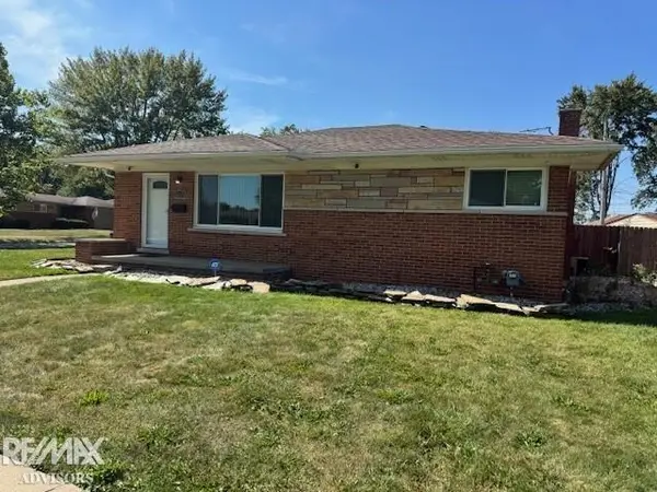 26515 Newport, Warren, MI 48089