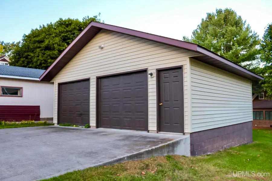 902 Calumet, Lake Linden, MI 49945 - Image #3