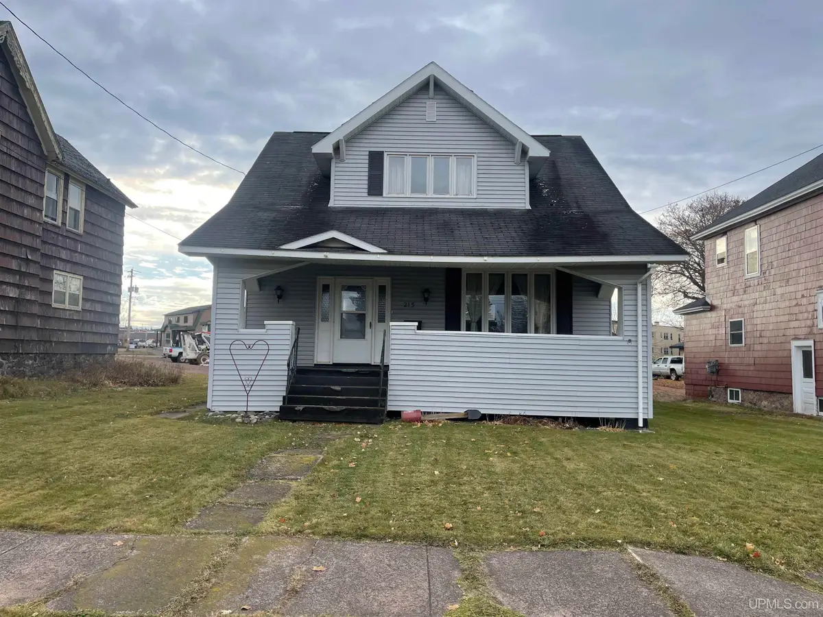 215 E Gogebic, Ironwood, MI 49938 - Image #1