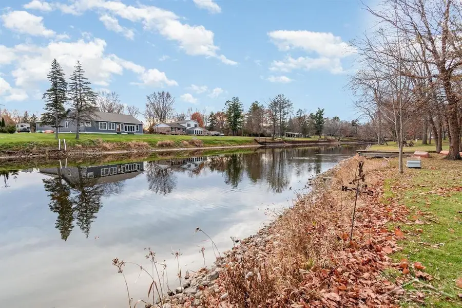 3296 Hidden, Bay City, MI 48706 - Image #2