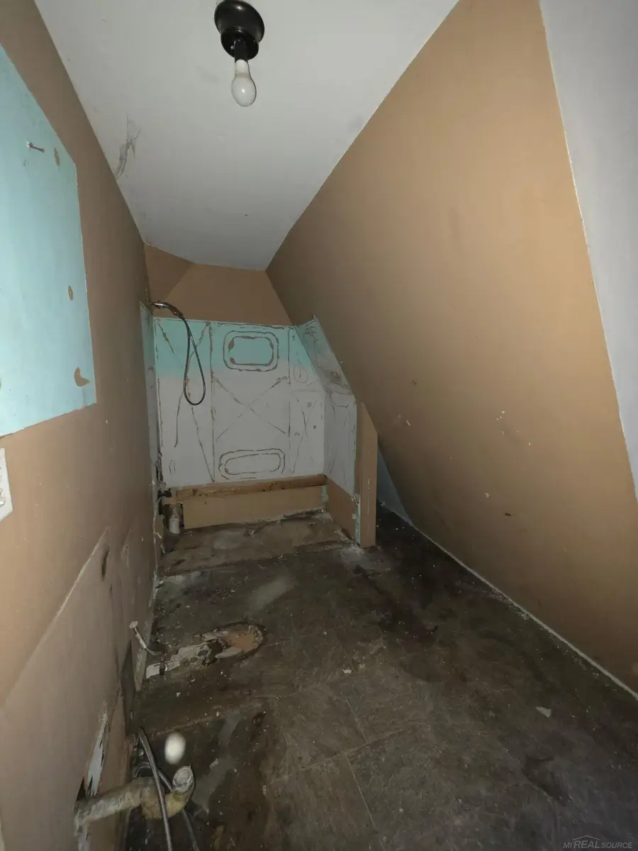 1412 E Alcott, Kalamazoo, MI 49001 - #3