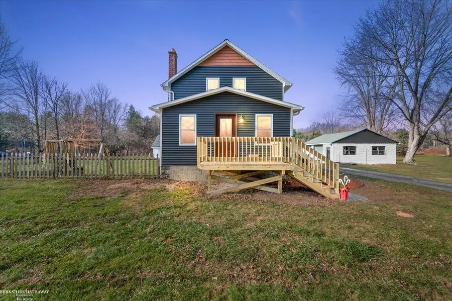 8846 Stone, Pearl Beach, MI 48001 - Image #2