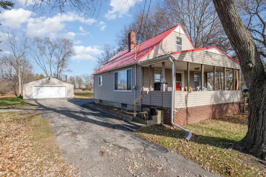5454 Miller, Swartz Creek, MI 48473 - #3