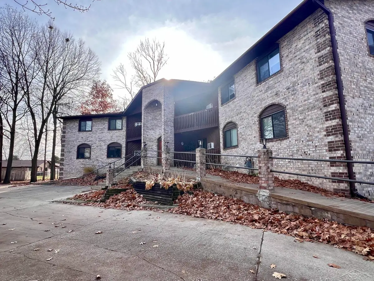 3339 S Cabaret #A2, Saginaw, MI 48603 - Image #1