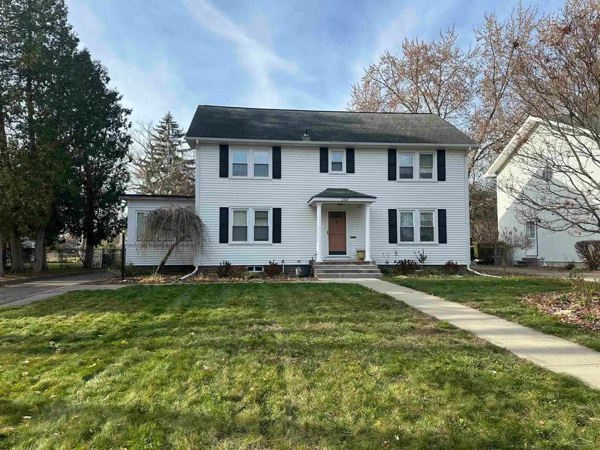 203 Ardussi, Saginaw, MI 48602 - #1