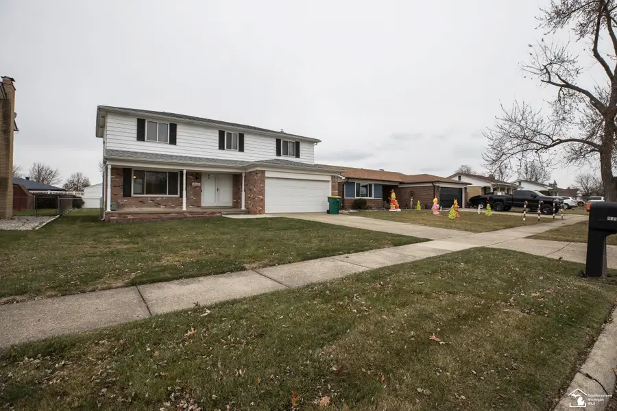 20676 Seneca, Brownstown Township, MI 48183 - Image #2