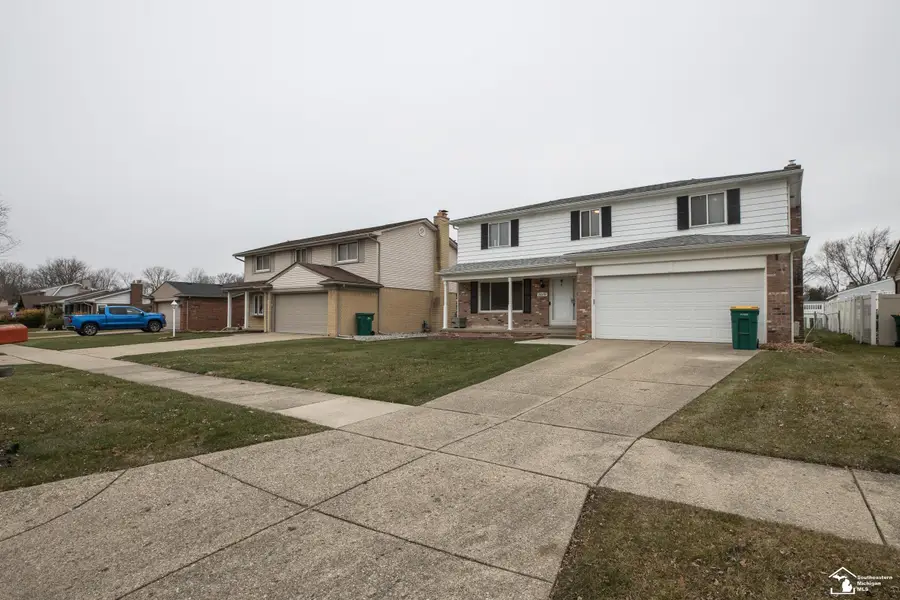 20676 Seneca, Brownstown Township, MI 48183 - Image #3