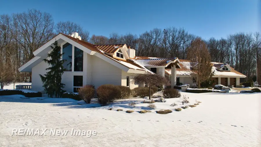 1134 N Graham, Saginaw, MI 48609 - #2