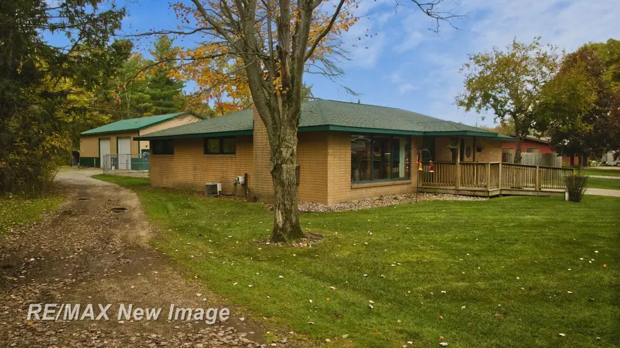 1534 E Gay, Midland, MI 48640 - Image #2