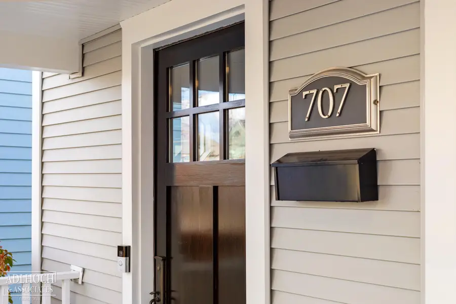707 Wallace, Birmingham, MI 48009 - #2