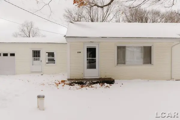2281 Fairview, Adrian, MI 49221