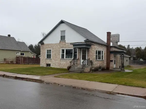 170 W Superior, Ishpeming, MI 49849