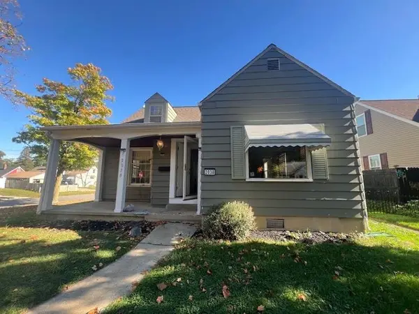 2038 Copeman, Flint, MI 48504