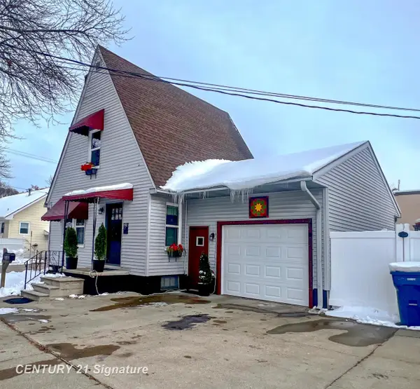 102 N Hampton, Bay City, MI 48708