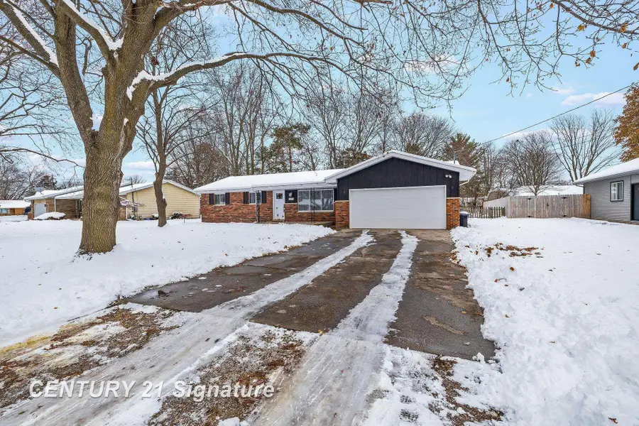 1430 Dover, Saginaw, MI 48638 - Image #2