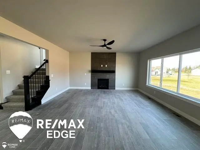 8031 Laguna, Grand Blanc, MI 48439 - #2