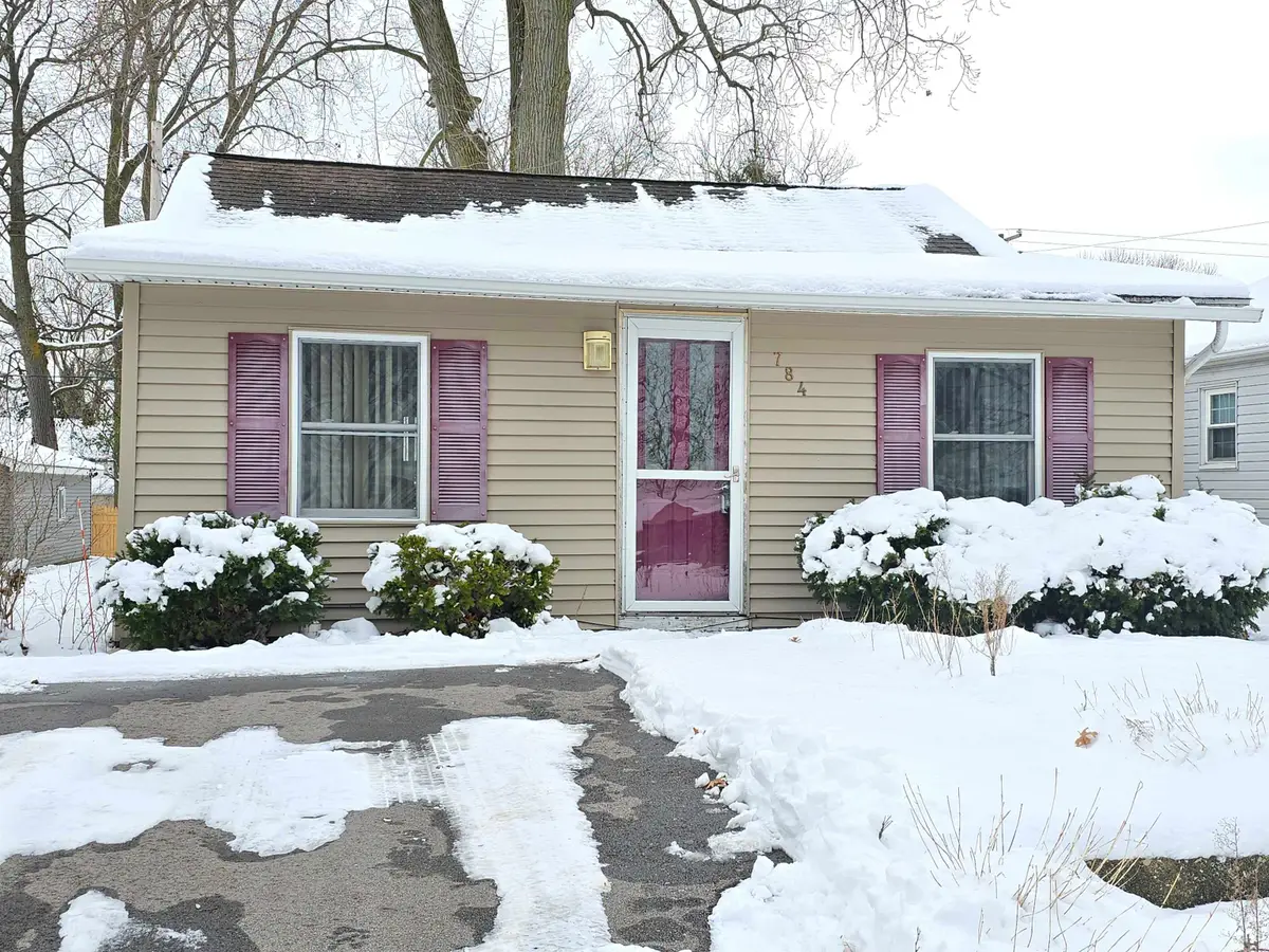 784 Bay, Bay City, MI 48706 - Image #1