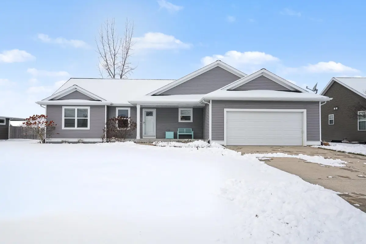 8535 Summer Ridge, Freeland, MI 48623 - Image #1