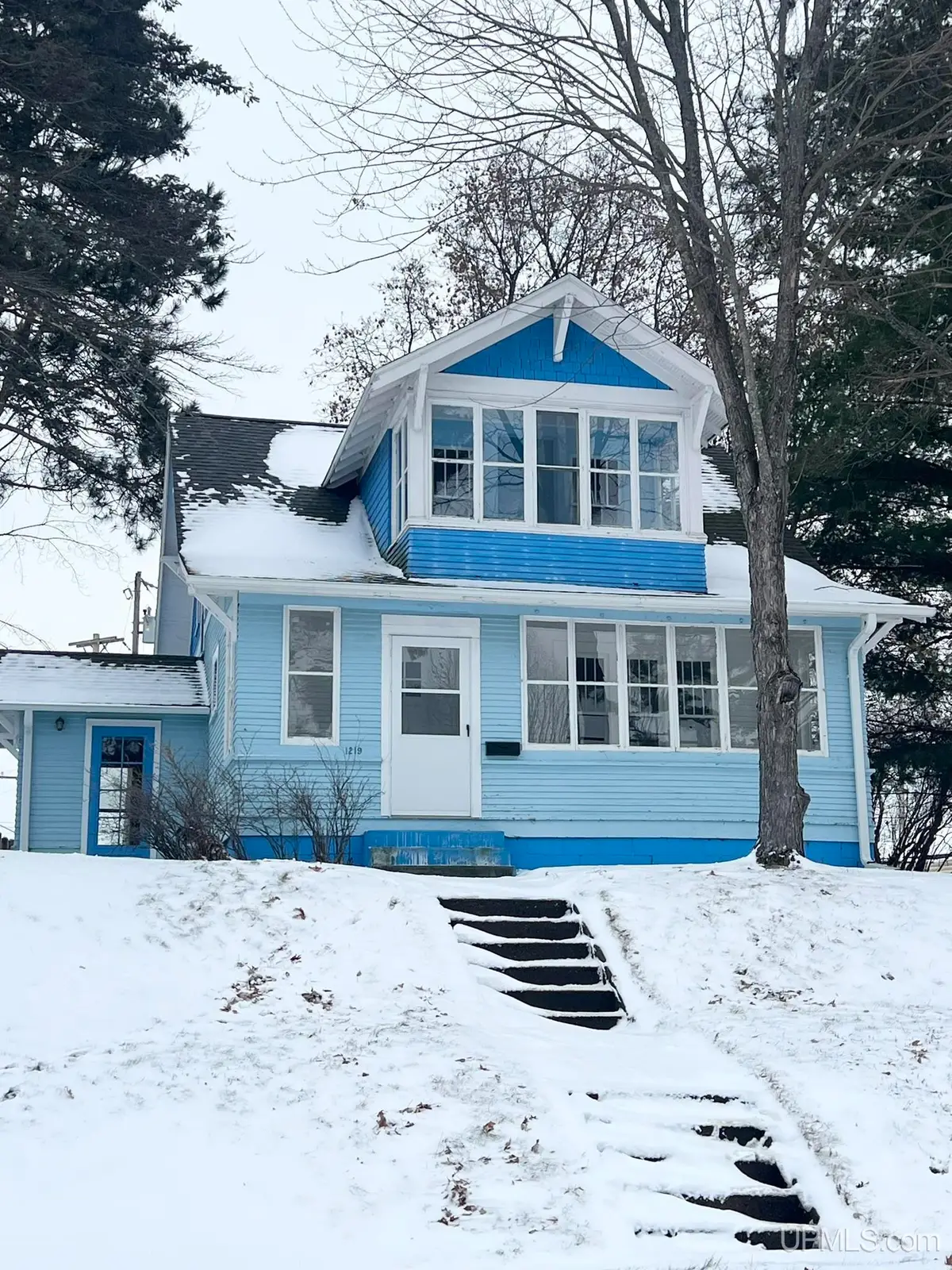 1219 Crystal Lake, Iron Mountain, MI 49801 - Image #1