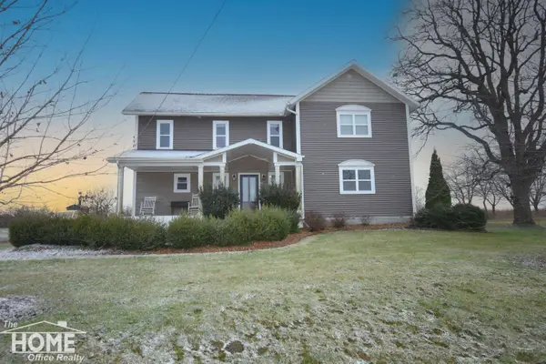 8324 E Goodall, Durand, MI 48429