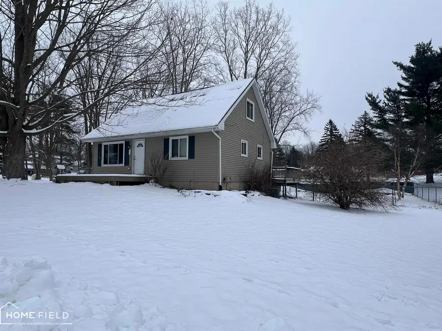 211 Shiawassee, Laingsburg, MI 48848 - Image #3