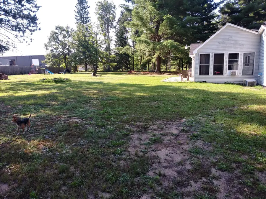 3862 Ash, Harrison, MI 48625 - Image #3