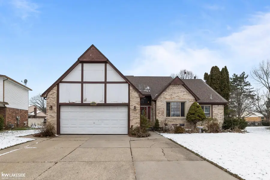 44500 Manitou, Clinton Township, MI 48038 - #2