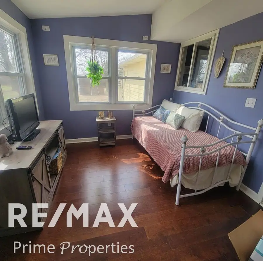 2135 S New Lothrop, Lennon, MI 48449 - #3