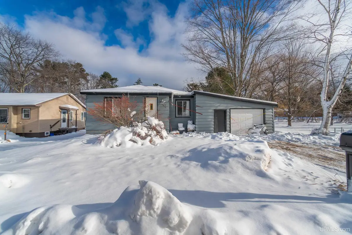 1402 Woodland, Marquette, MI 49855 - Image #1