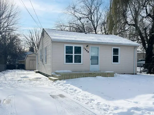 1388 Carman, Burton, MI 48529